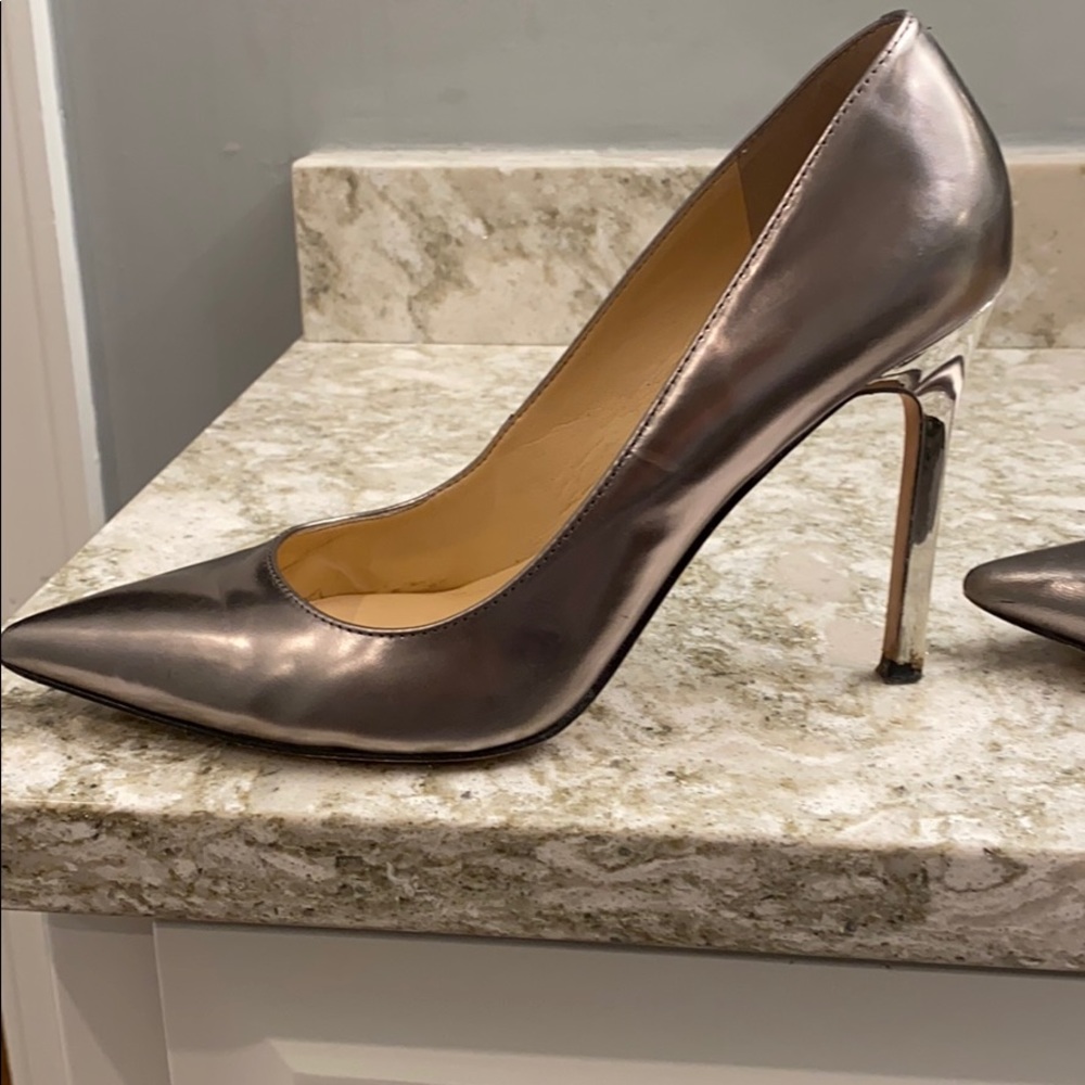 Silver heels - Picture 7 of 8